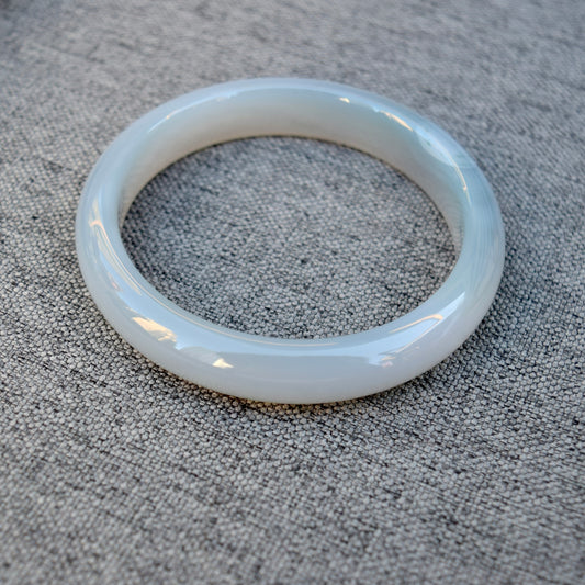 60.4 mm Agate Bangle - Green