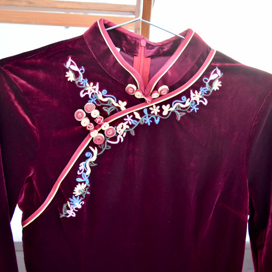Red Velvet Flower Embroidered Qipao Midi Dress - Chinese Cheongsam