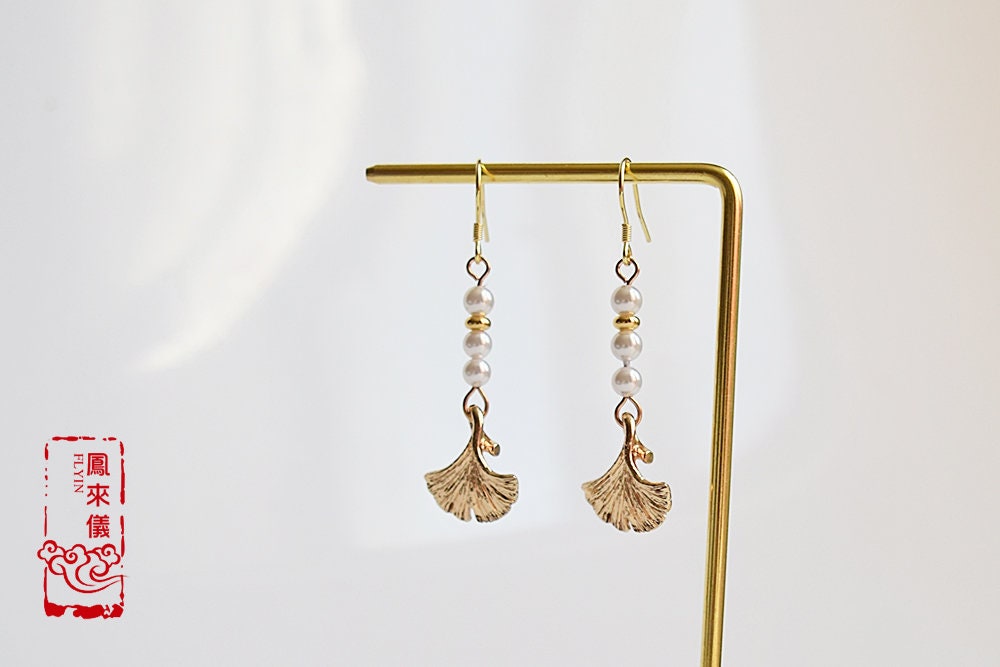 Ginkgo Leaf Shell Pearl Chinese Earrings - Gold Pearl Jewelry