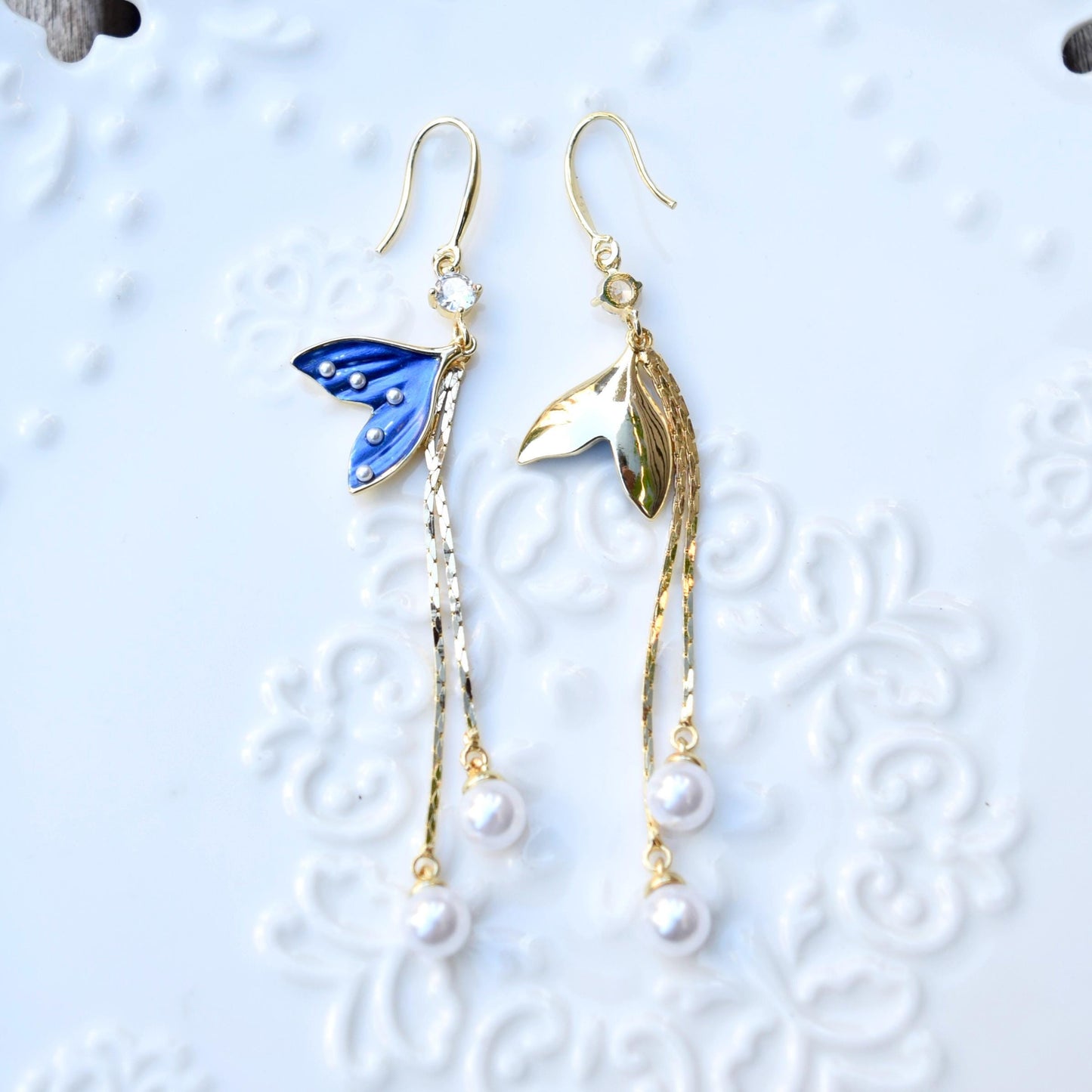 Blue Fish Tail Tassel Earrings - Dripping Oil