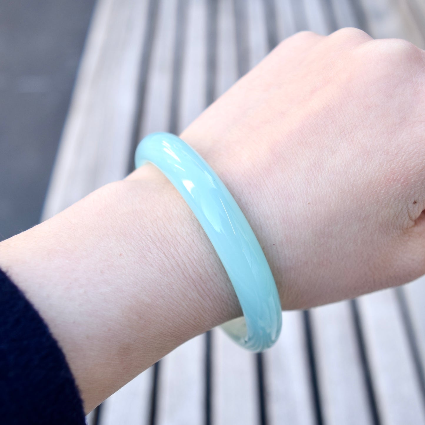 58.8 mm Blue Agate Bangle Bracelet