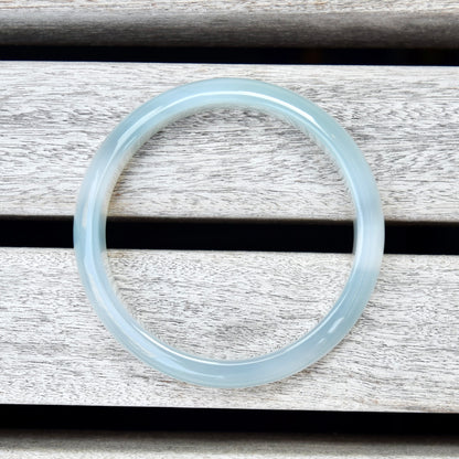 56.7 mm Agate Bangle - Green