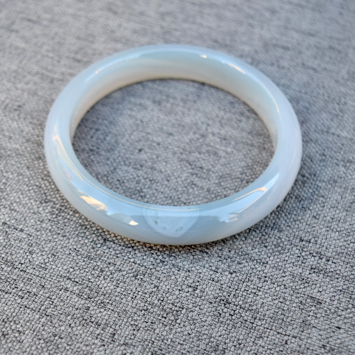 60.4 mm Agate Bangle - Green