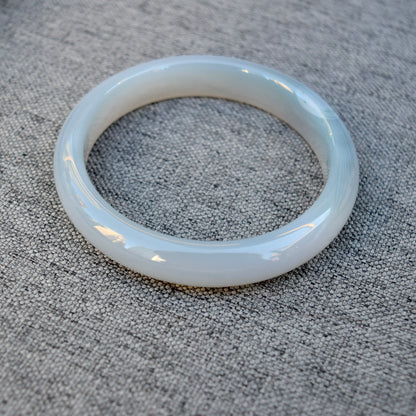 60.4 mm Agate Bangle - Green
