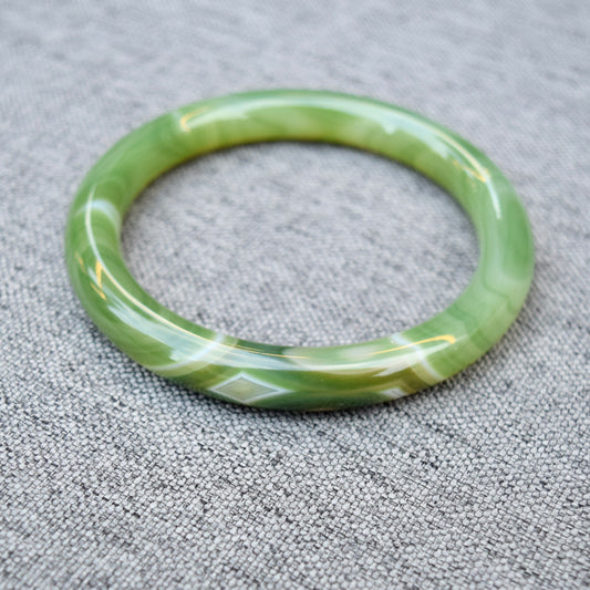 63.4 mm Agate Green Bangle