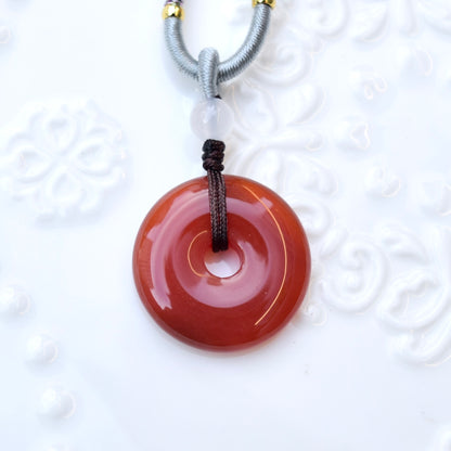 Red Agate Peace Buckle Donut Necklace - 平安扣
