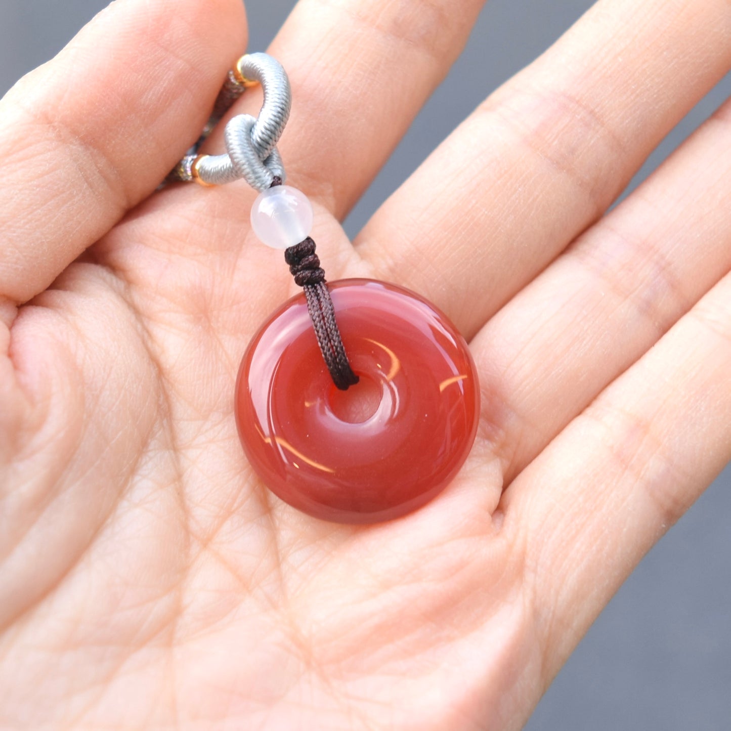 Red Agate Peace Buckle Donut Necklace - 平安扣