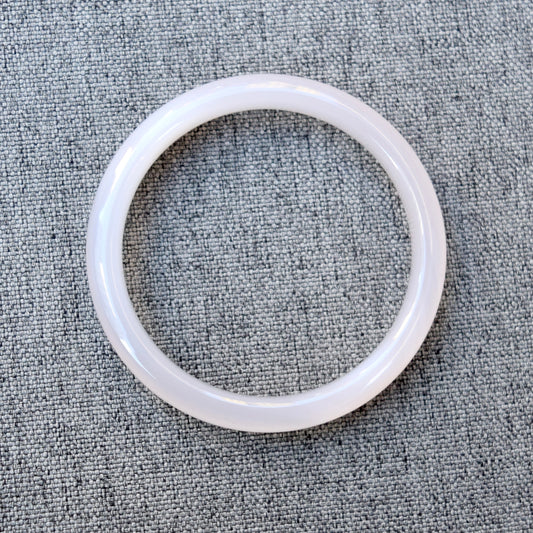 60.6 mm Agate Bangle Bracelet - White