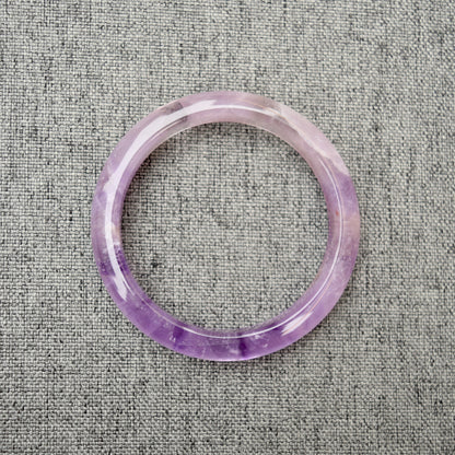 56.9 mm Lavender Amethyst Bangle - Light Purple Quartz