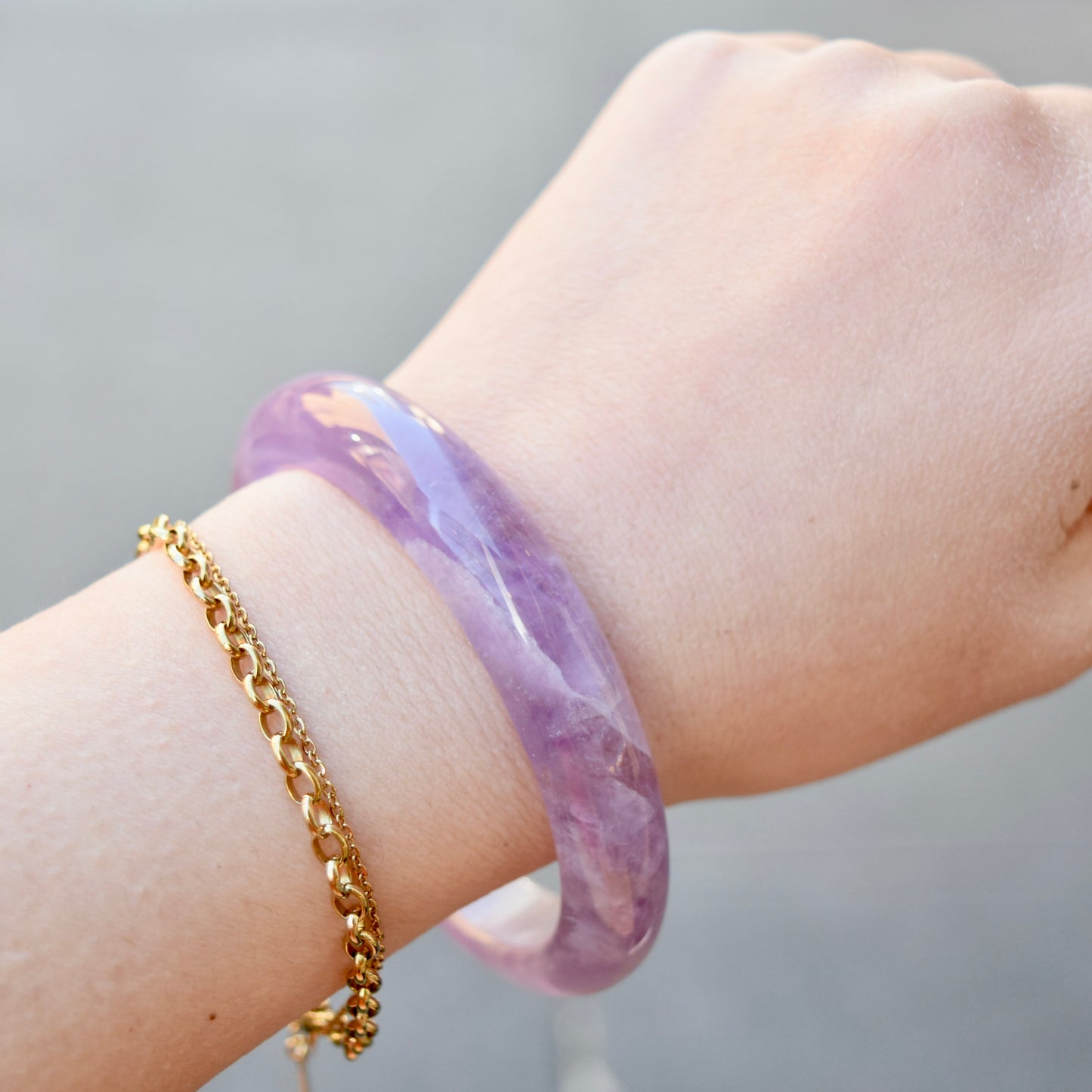 58.6 mm Lavender Amethyst Bangle - Light Purple Quartz