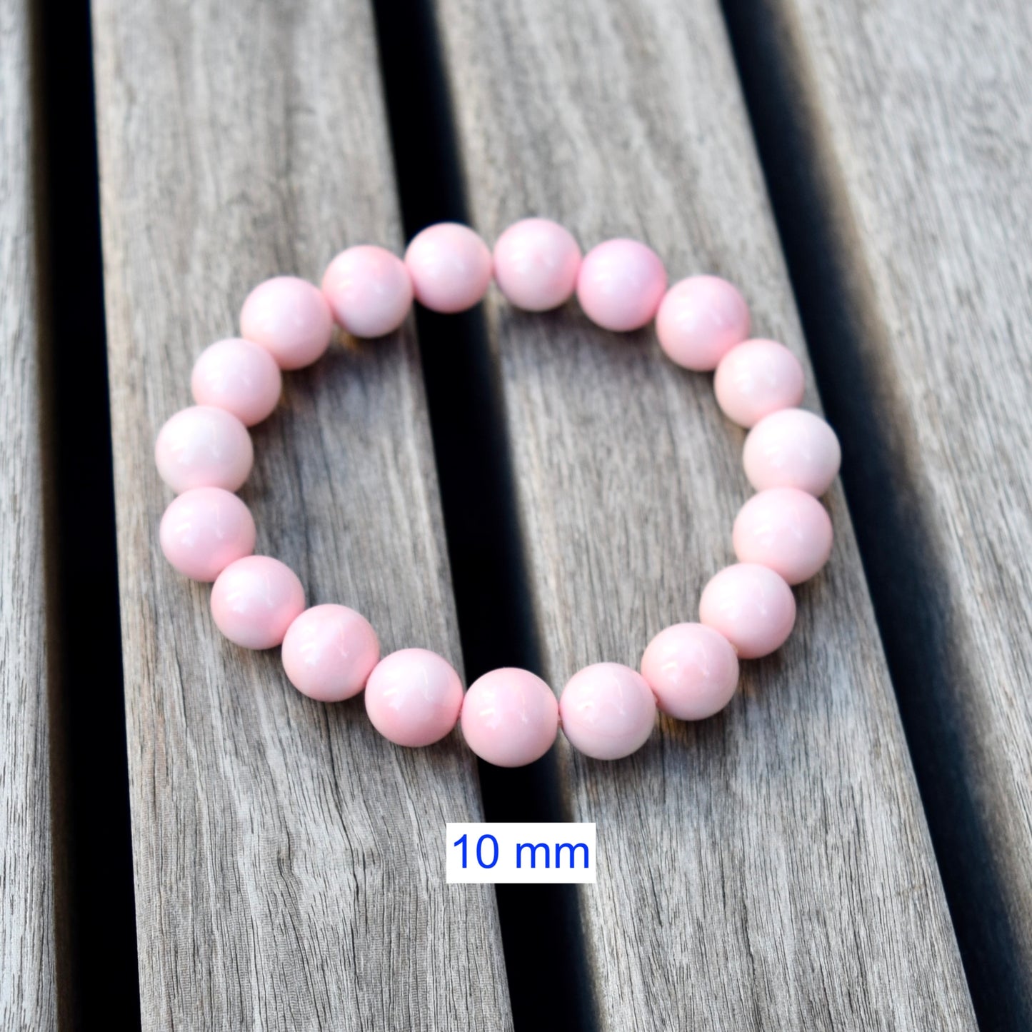 8 9 10 mm Queen Conch Beaded Bracelet - Stretchy Bracelet