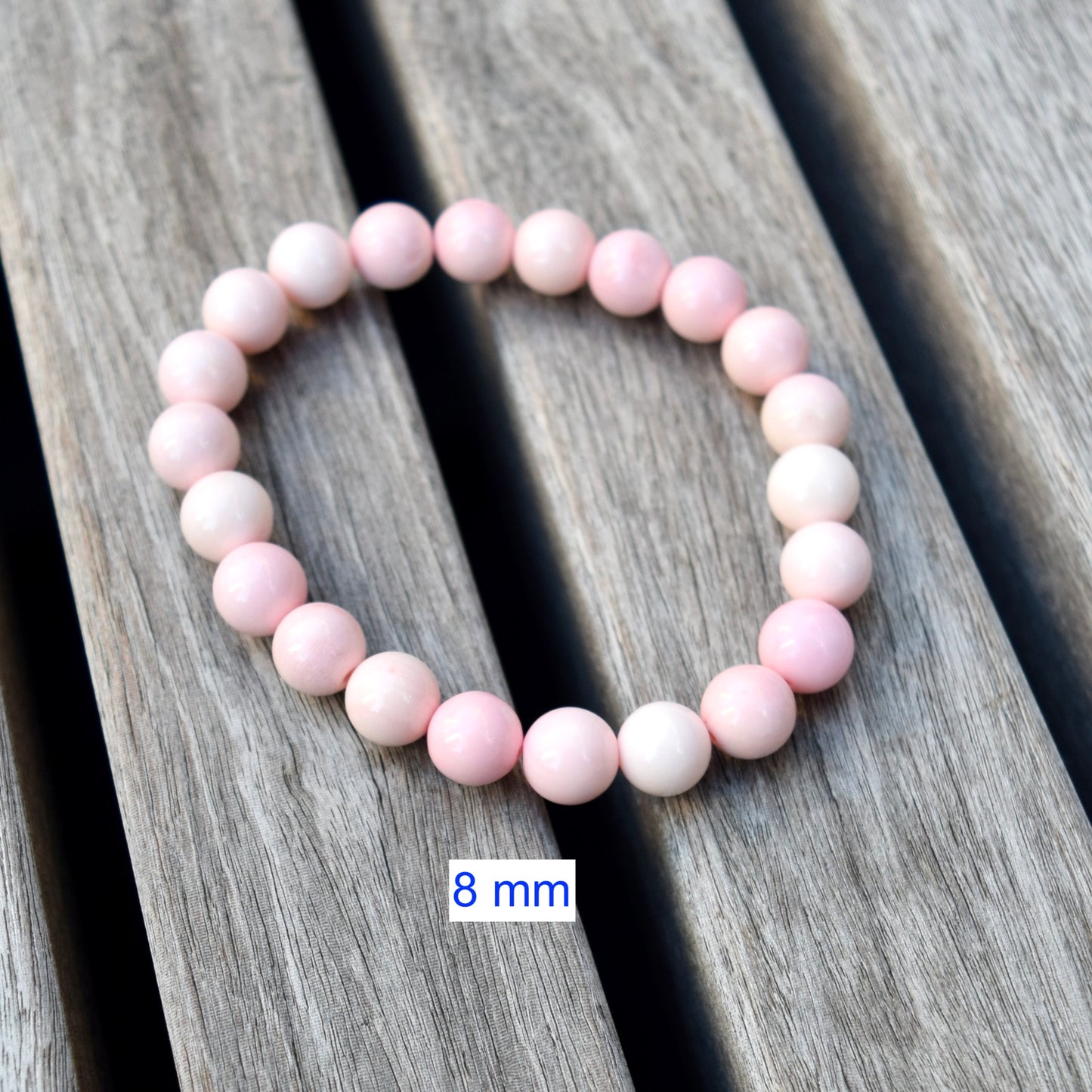 8 9 10 mm Queen Conch Beaded Bracelet - Stretchy Bracelet