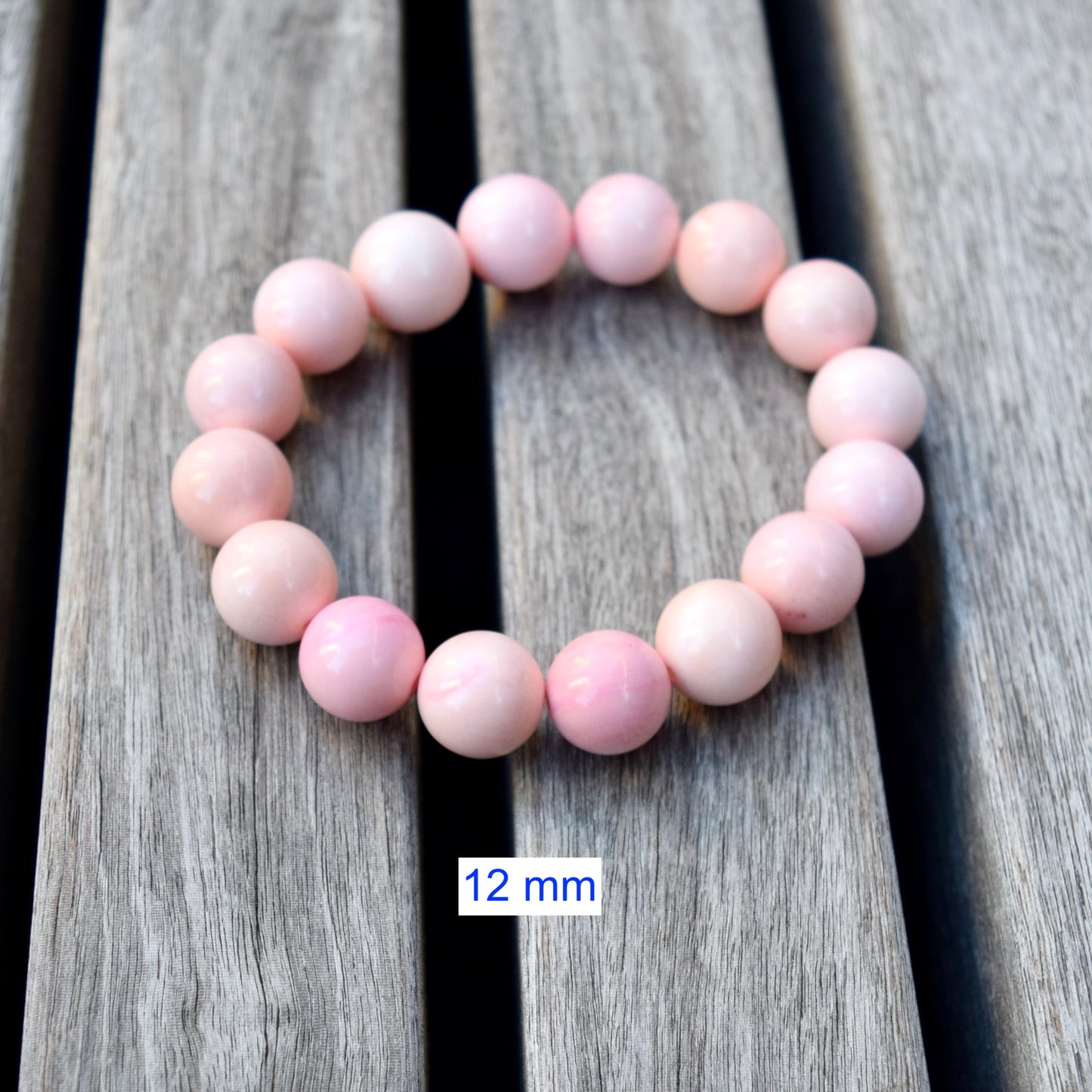 8 9 10 mm Queen Conch Beaded Bracelet - Stretchy Bracelet