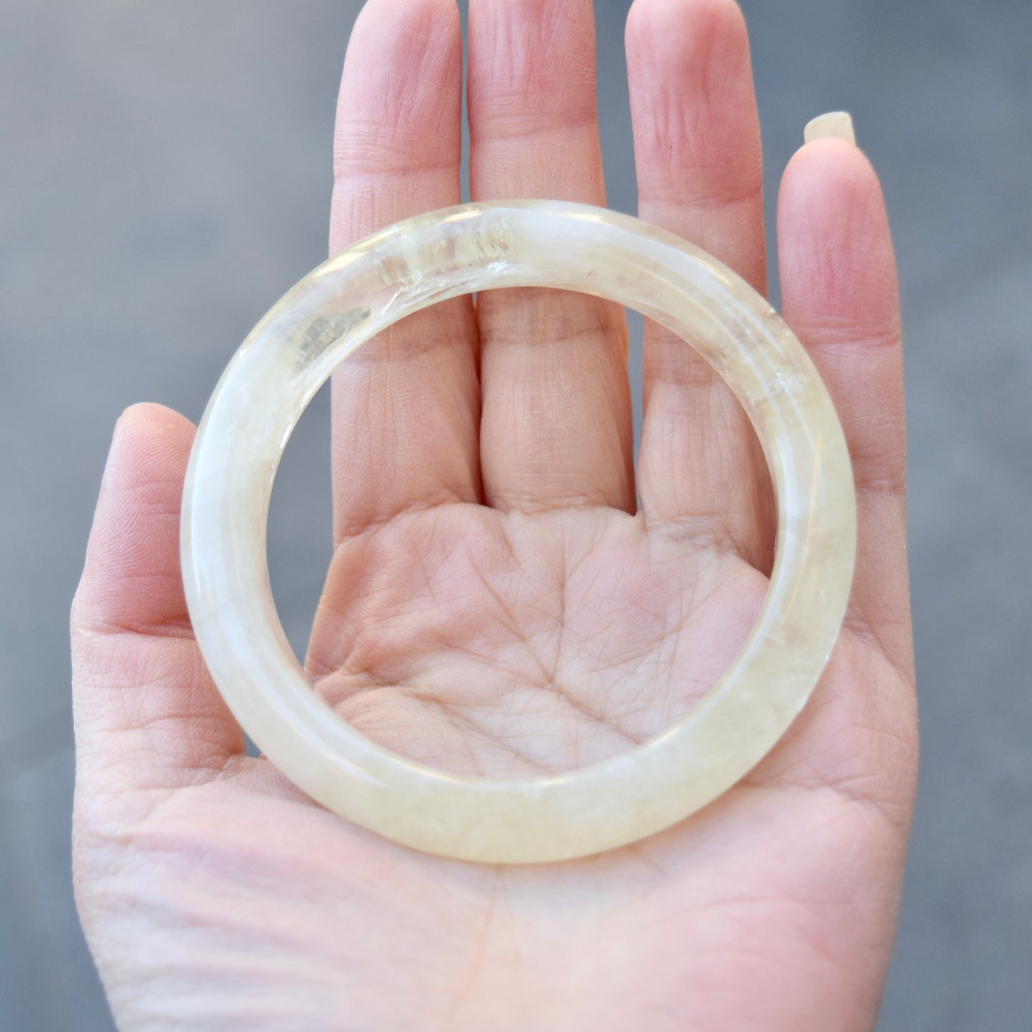 57.2 mm Citrine Lemon Quartz Bangle