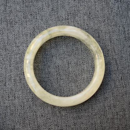 57.2 mm Citrine Lemon Quartz Bangle