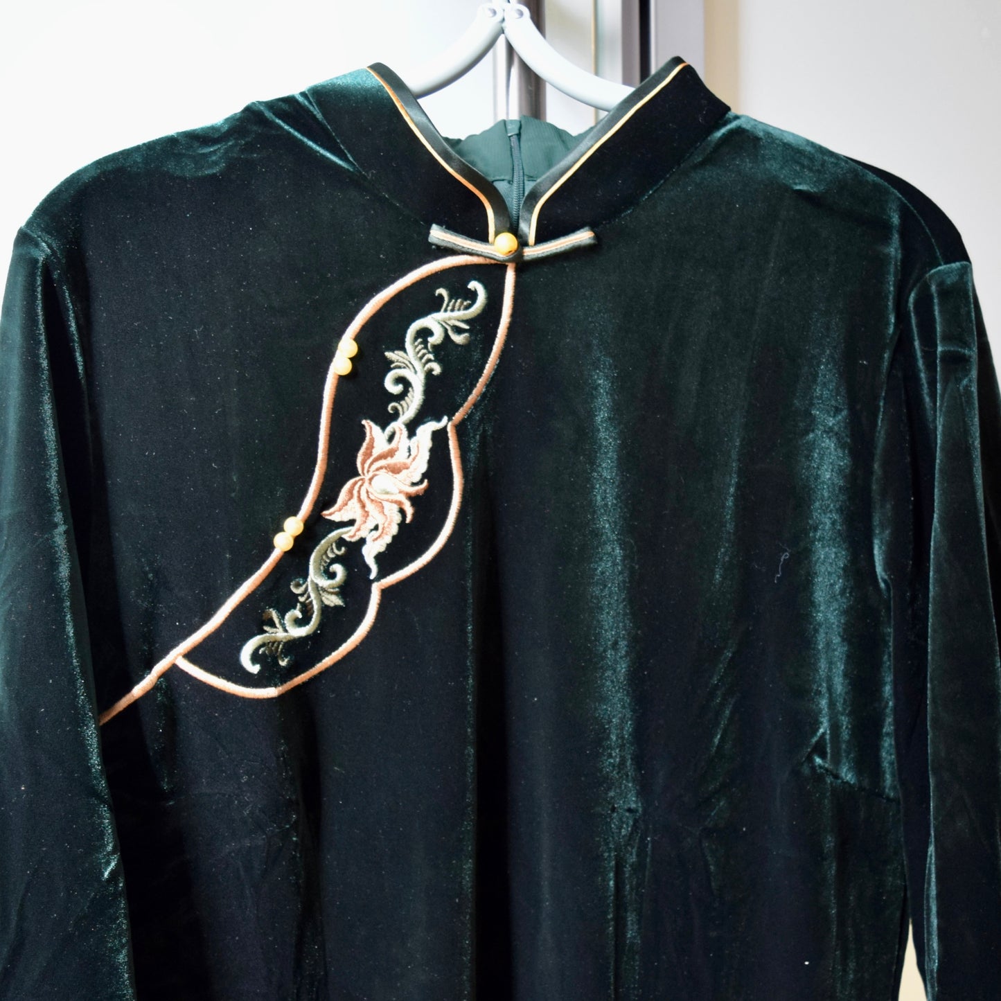 Green Velvet Flower Embroidered Qipao Midi Dress - Chinese Cheongsam