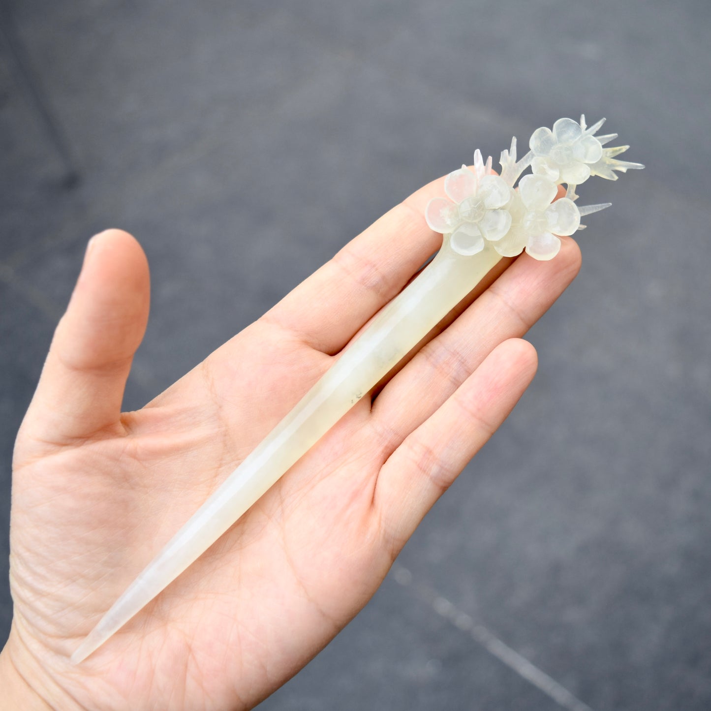 Green Icy Plum Blossom Carved Hairpin - Serpentine Jade Hair Stick