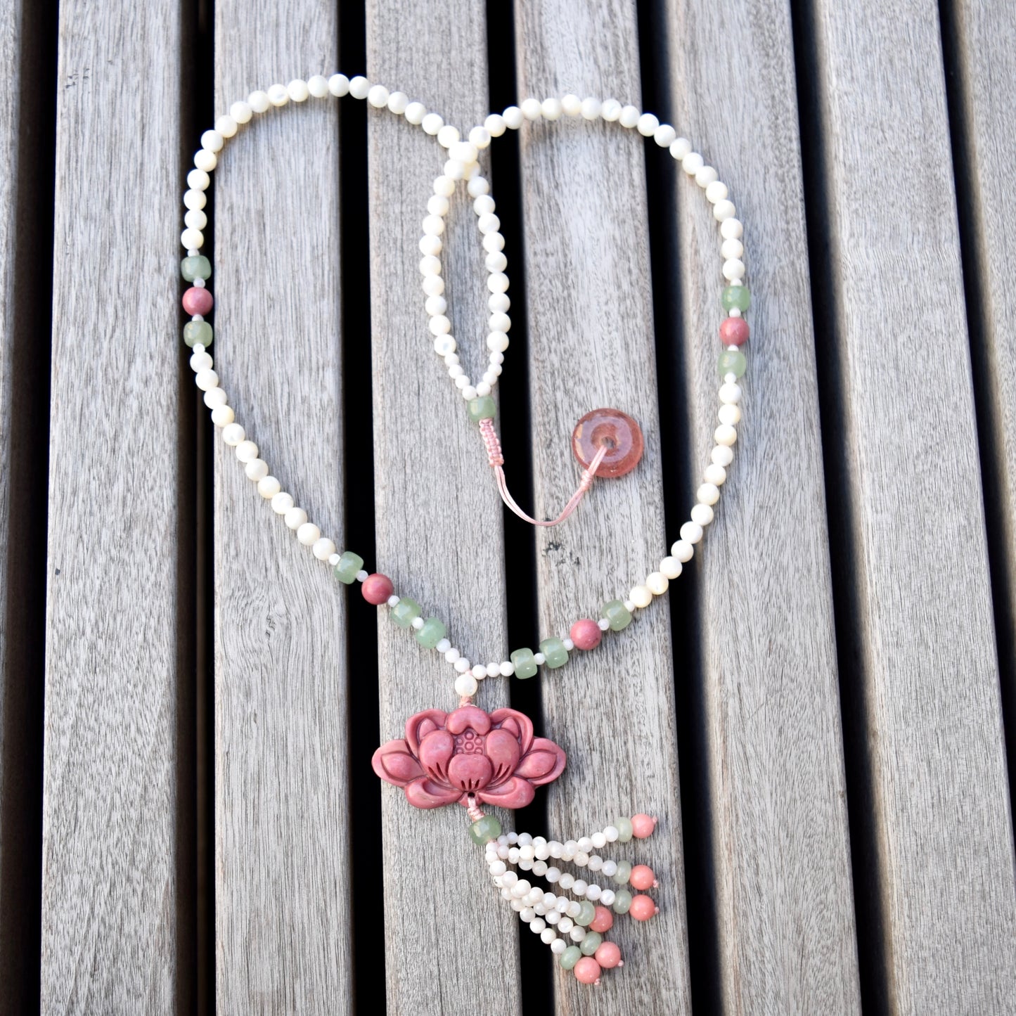 Pink Lotus Pendant Shell Necklace - Pink Marble Stone (Wood Like) 紅木紋石