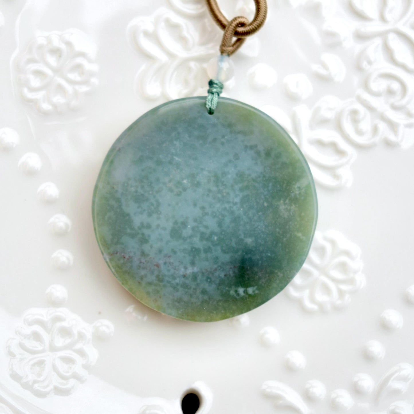Ocean Agate Peony Pendant Rope Necklace - Green