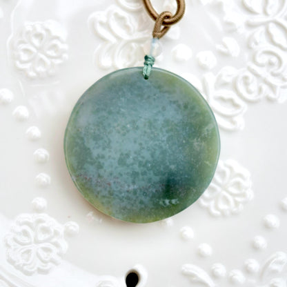 Ocean Agate Peony Pendant Rope Necklace - Green
