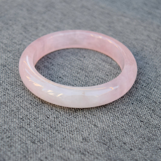 56.7 mm Rose Quartz Bangle