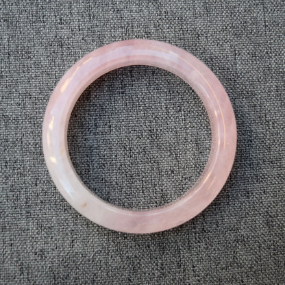 56.7 mm Rose Quartz Bangle