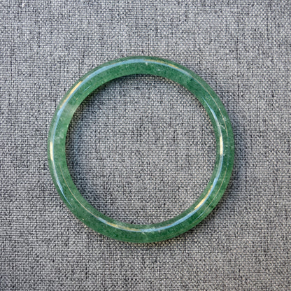61.2 mm Strawberry Quartz Bangle Bracelet - Green