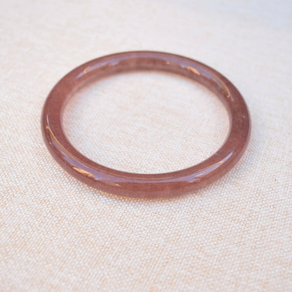 64.1 mm Strawberry Quartz Bangle Bracelet - Red