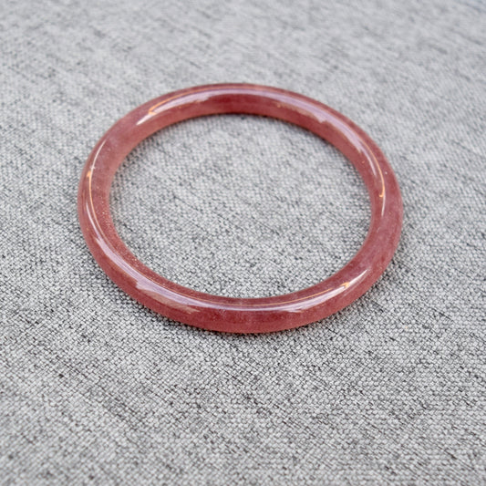 64.5 mm Strawberry Quartz Bangle Bracelet - Red