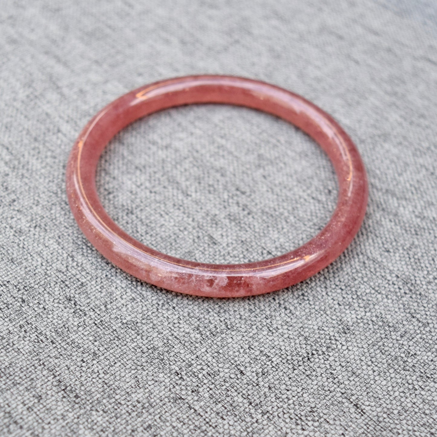 64.5 mm Strawberry Quartz Bangle Bracelet - Red