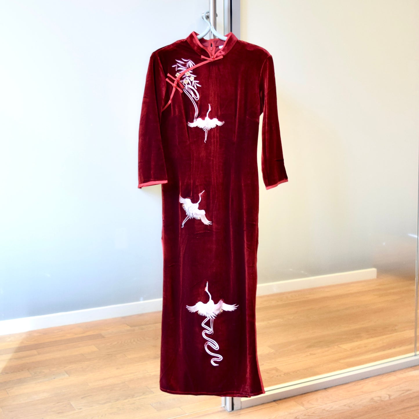 Red Velvet Crane Embroidered Qipao Midi Dress - Chinese Cheongsam