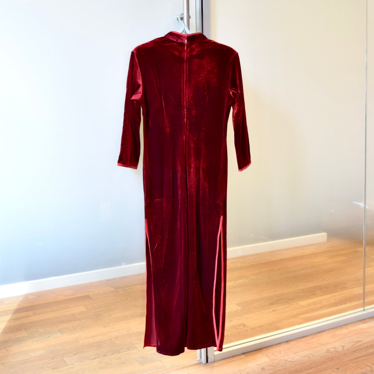 Red Velvet Crane Embroidered Qipao Midi Dress - Chinese Cheongsam