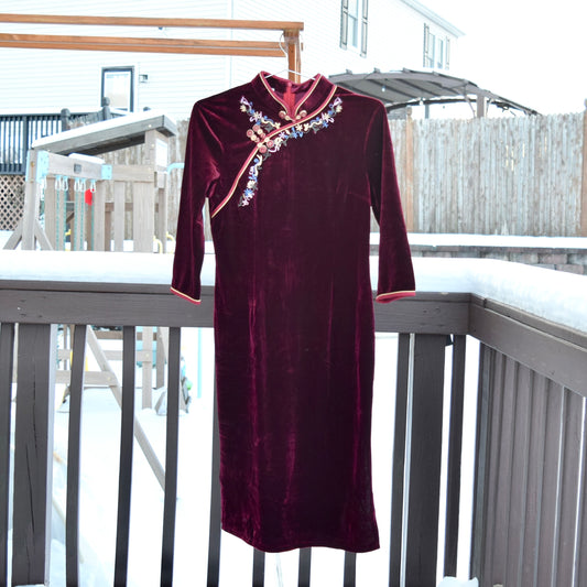 Red Velvet Flower Embroidered Qipao Midi Dress - Chinese Cheongsam