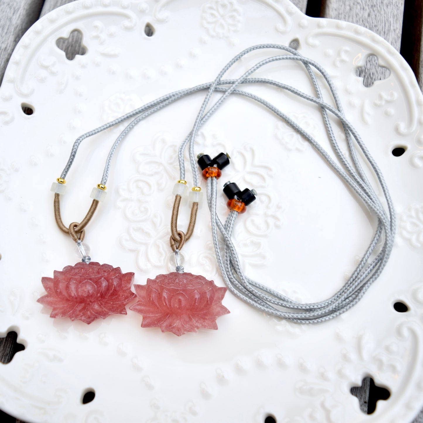 Red Lotus Pendant Rope Necklace - Strawberry Quartz Crystal