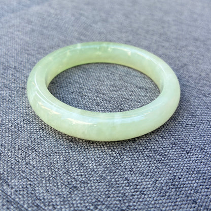 55.4 mm Serpentine Jade Bangle - Green