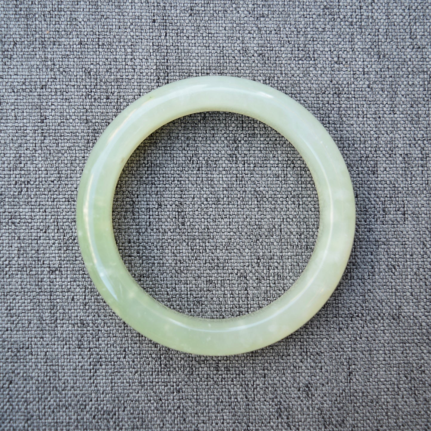 55.4 mm Serpentine Jade Bangle - Green