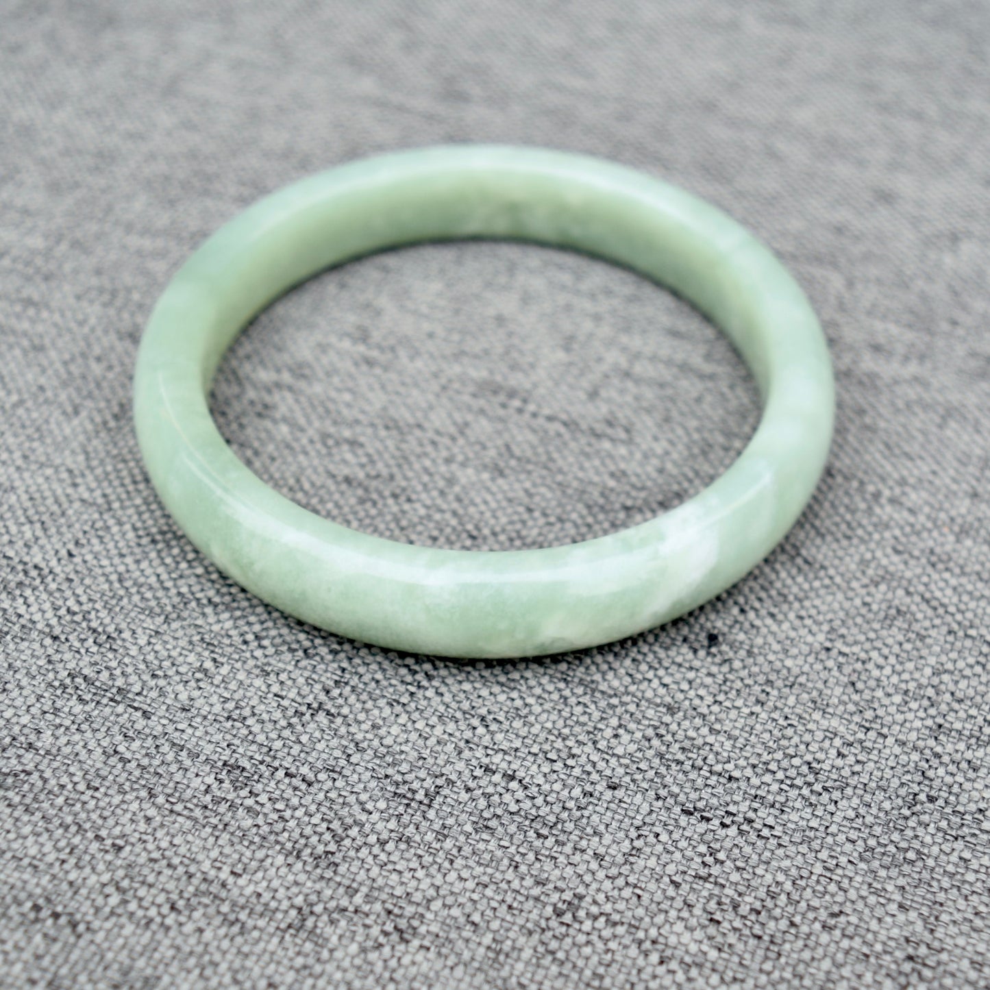62.4 mm Serpentine Jade Bangle - Green