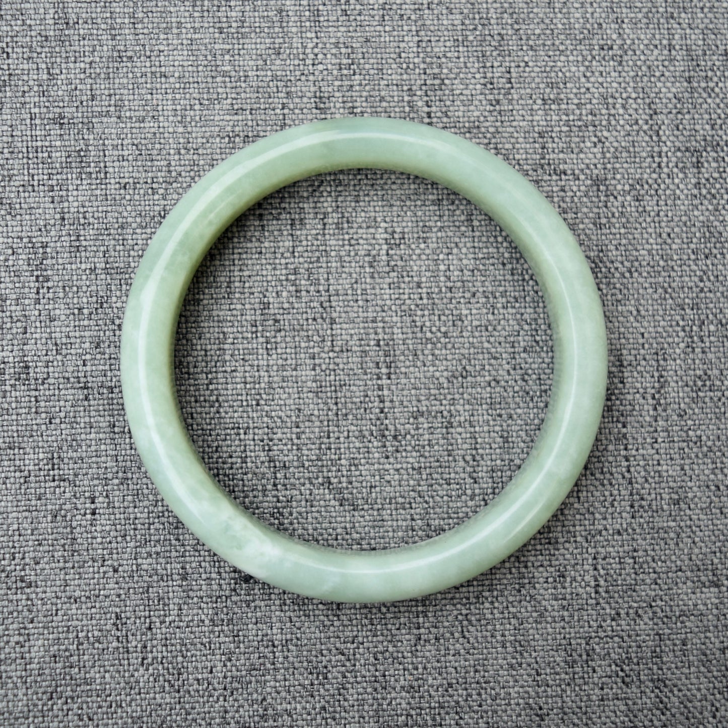 62.4 mm Serpentine Jade Bangle - Green