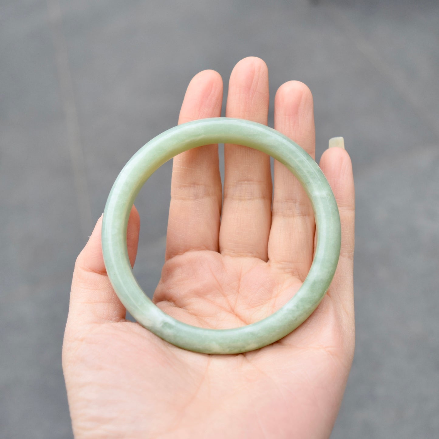 62.4 mm Serpentine Jade Bangle - Green