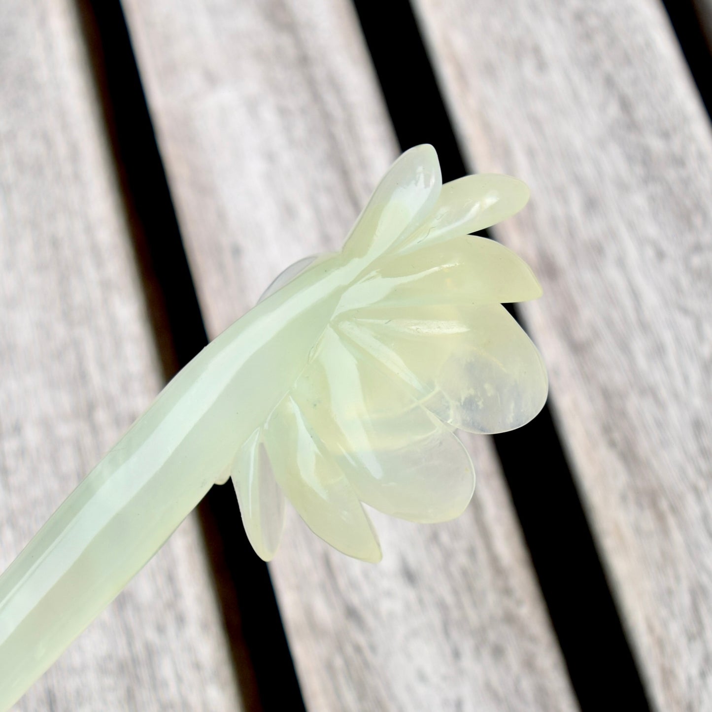 Green Icy Peony Carved Hairpin - Serpentine Jade Hair Stick