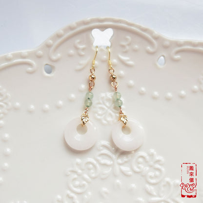 Quartz Jade Peace Buckle Earrings - White
