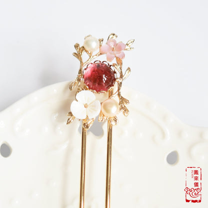 Chinese Garland Hairpin - White& Rose - Flower Hair Stick