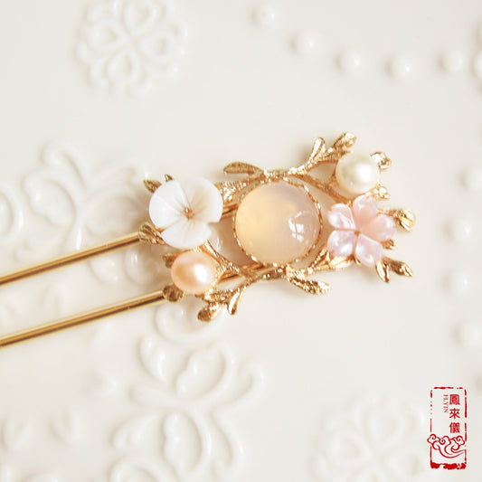 Chinese Garland Hairpin - White& Rose - Flower Hair Stick