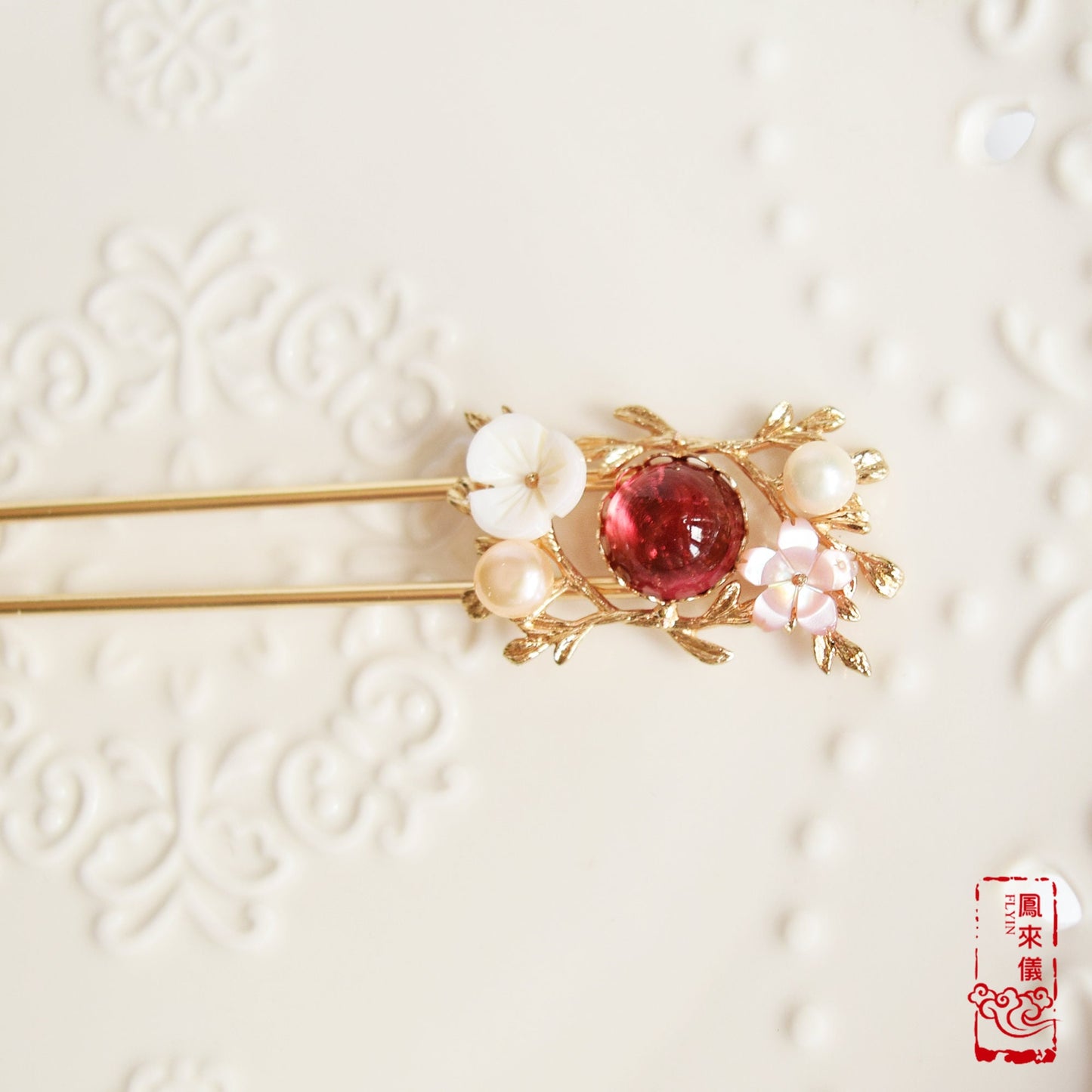 Chinese Garland Hairpin - White& Rose - Flower Hair Stick