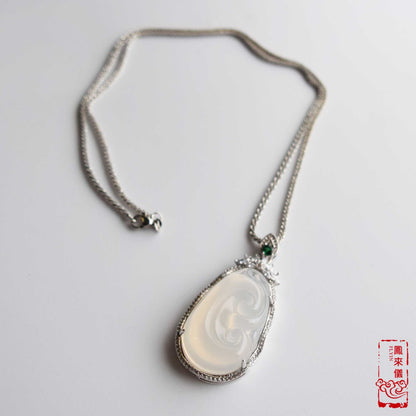 White Agate Ruyi Necklace