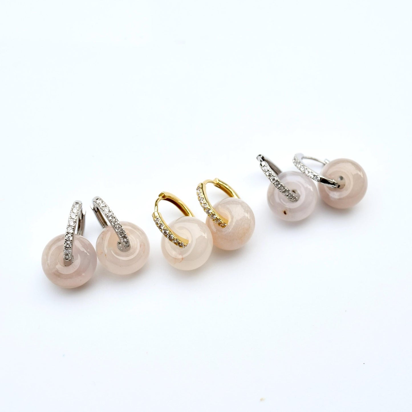 Donut Circle Stud Earrings - Natural Sakura Agate Charm 櫻花瑪瑙