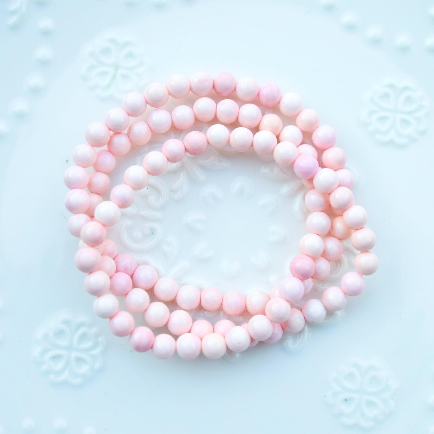 6 mm Queen Conch Beaded Bracelet - 3 Wraps Stretchy Long Bracelet