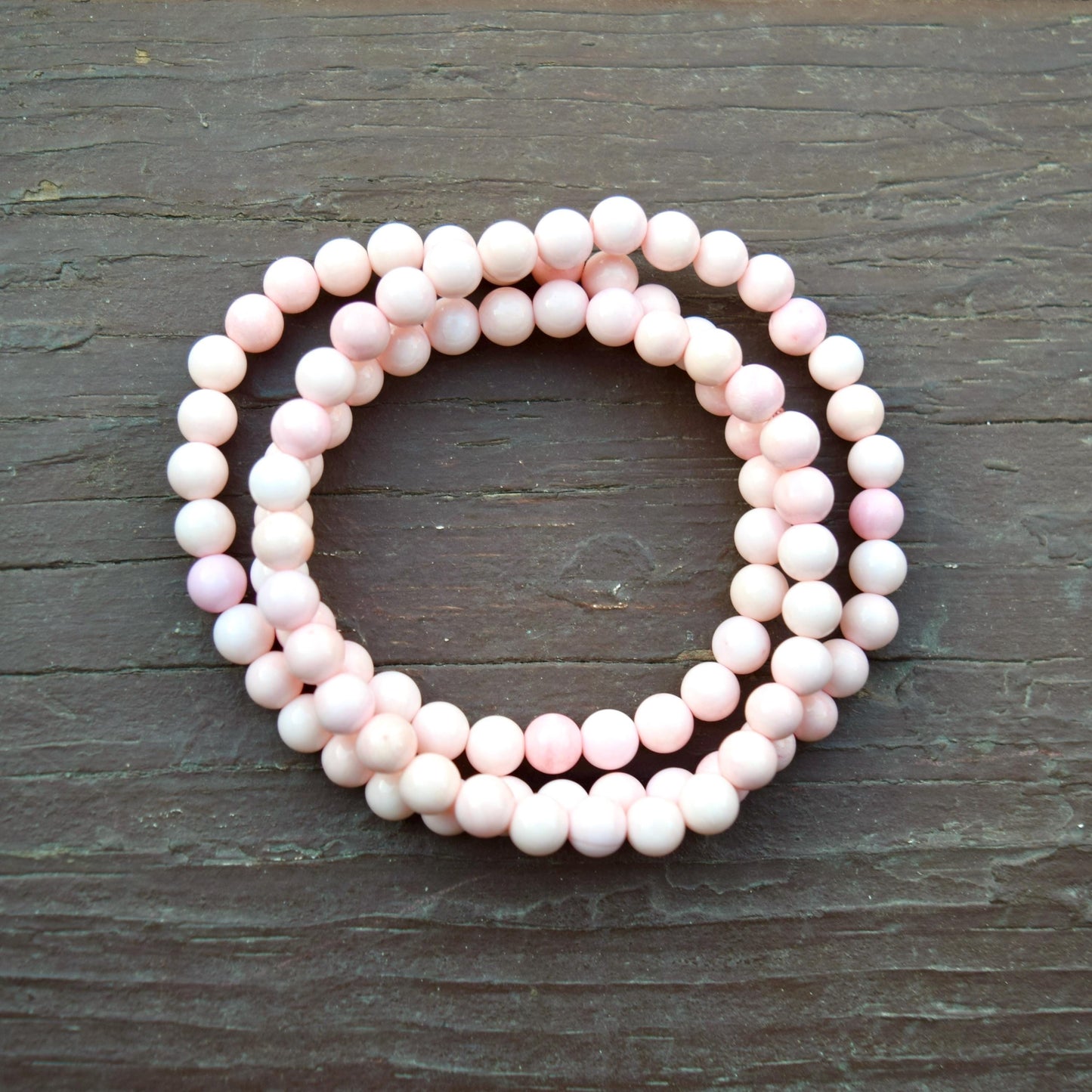 6 mm Queen Conch Beaded Bracelet - 3 Wraps Stretchy Long Bracelet