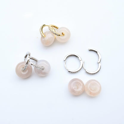Donut Circle Stud Earrings - Natural Sakura Agate Charm 櫻花瑪瑙