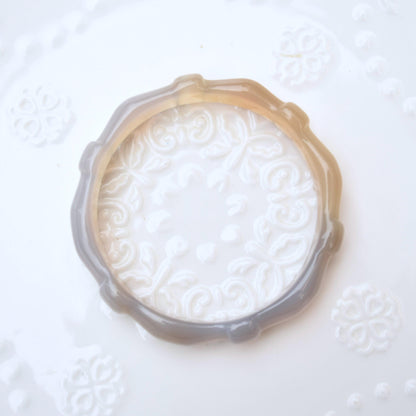 58.7 mm Gray Beige Agate Bangle Bracelet